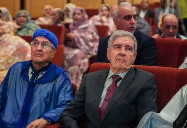 303eae2f-249e-4f54-93f7-37db0fa9a152