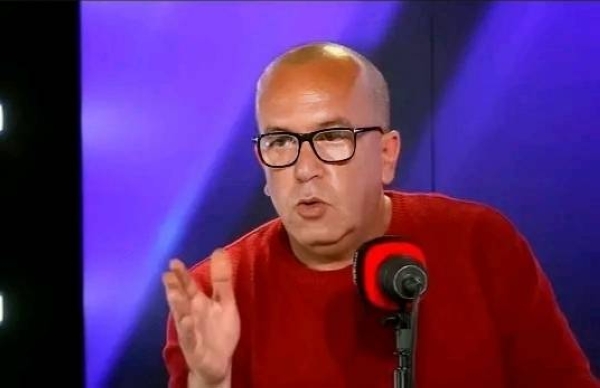 Picsart_25-07-17_20-25-07-975