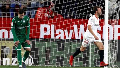 24D4F4F5-60DF-4784-9CD8-0286E6365B13