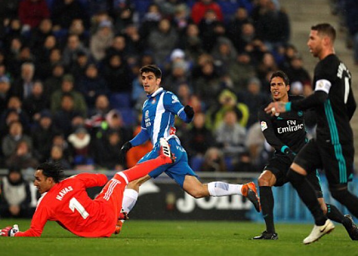 7E8F8A96-709A-4739-819B-5A896A0CBD34