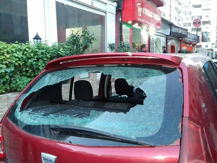 EAF6E155-F687-4452-BB42-6579A85DD64D