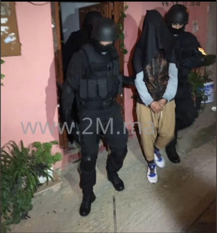 29666285_1743261709126898_1376554794_n