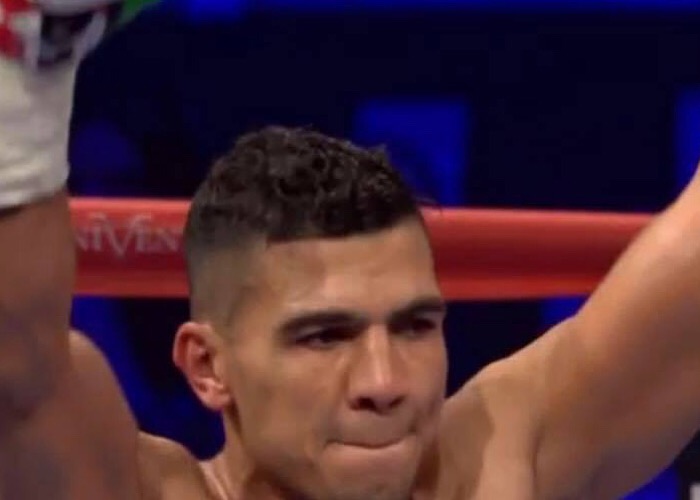 CFF88307-10EB-4A09-985F-72F25F0C88E5