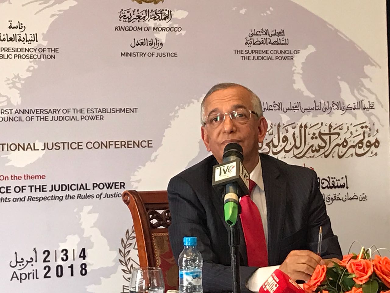 0674dd9a-8d17-466d-85e6-176b07d5b286