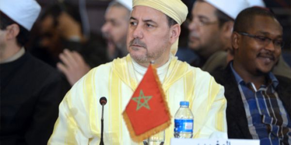 1490866758-600x300-c