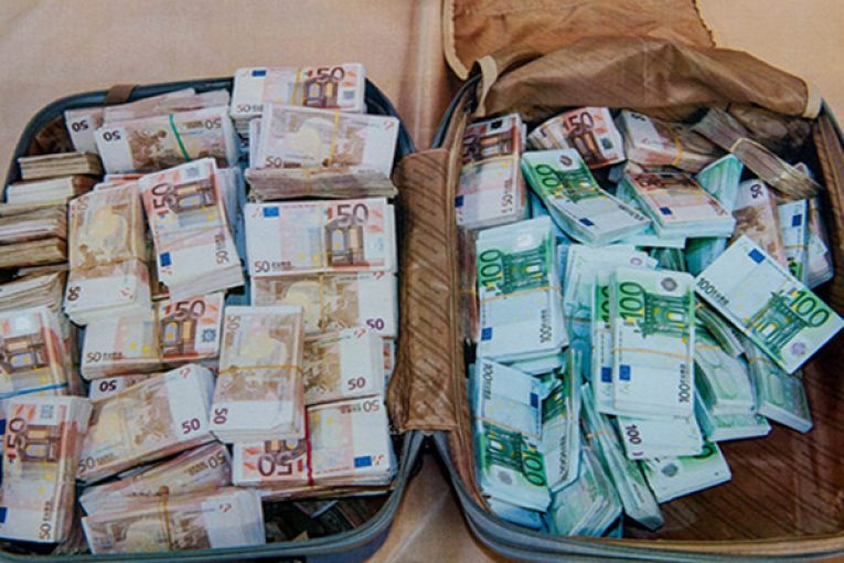 2014-euro_billet_600_133009891-765x510