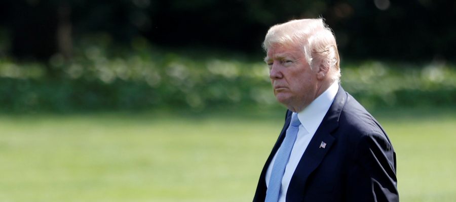 2018-05-15T203444Z_331014971_RC1A453BE810_RTRMADP_3_USA-TRUMP-900x400