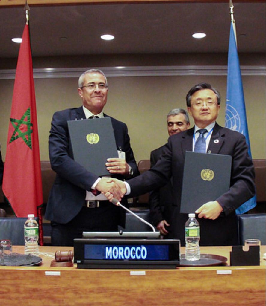 ad2e363c-bdef-42c3-9787-7613eb75d40e