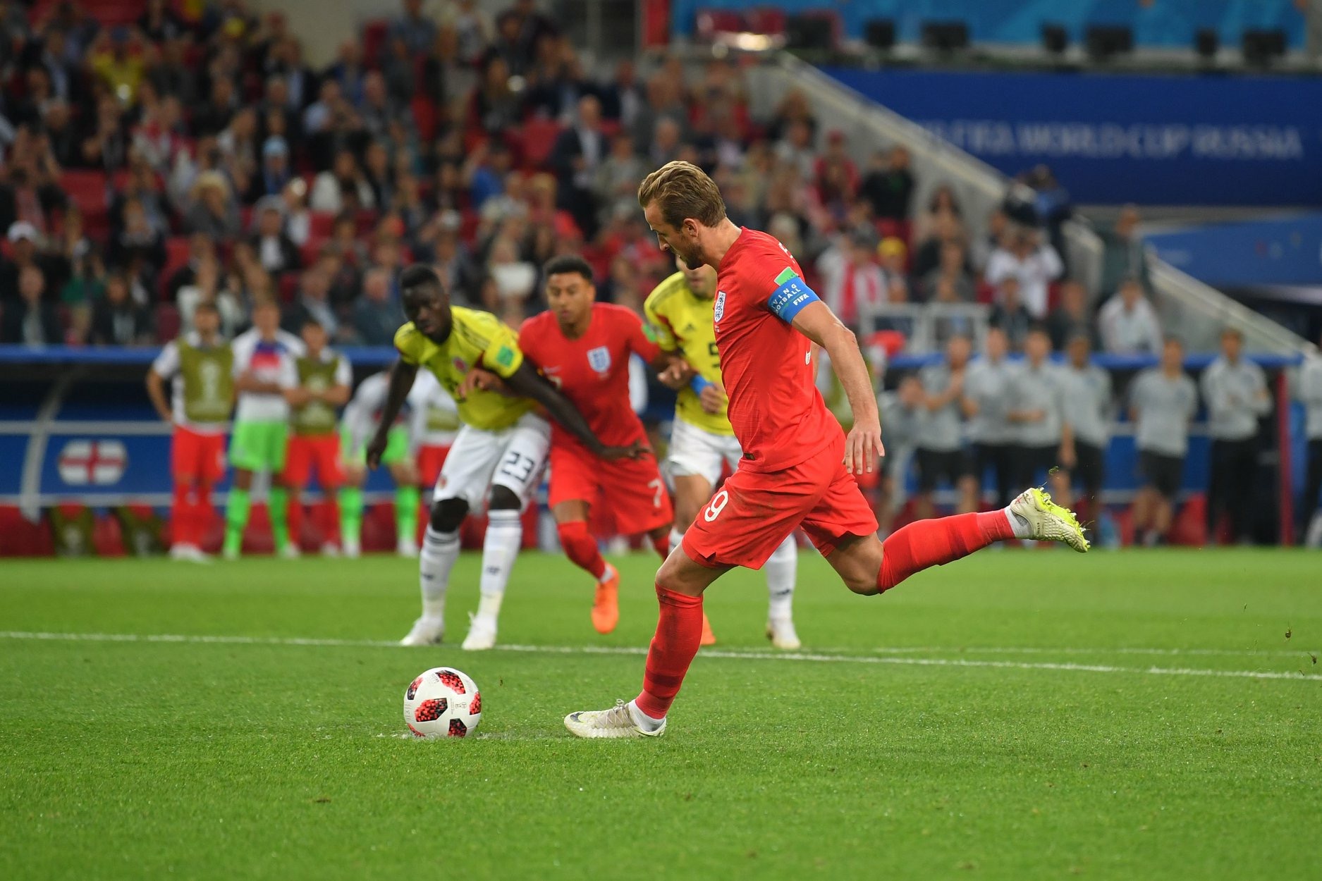 19EEBF44-5BB4-4BD6-83F0-AAEC7EEDD219