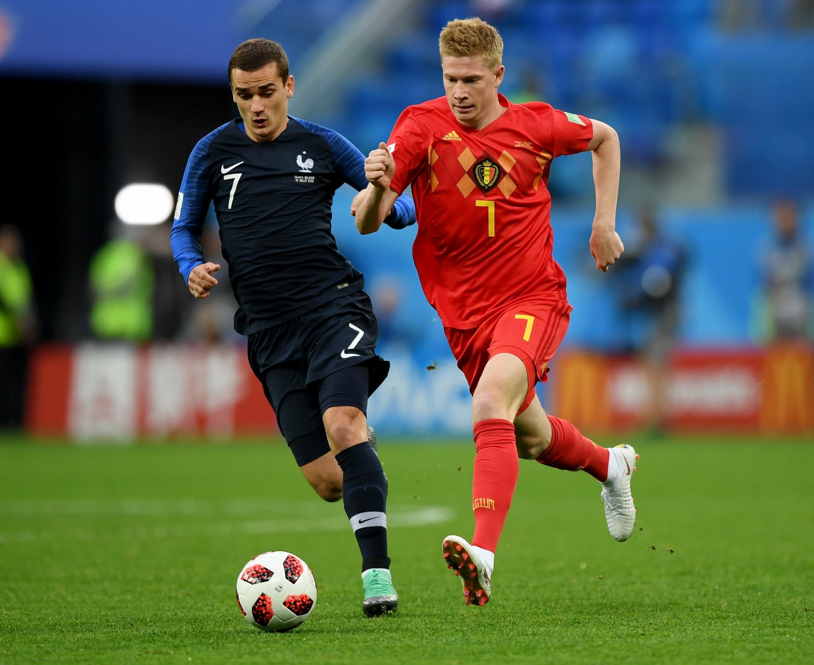 A9649B8D-4158-4EA7-B0BA-B33F9478591A