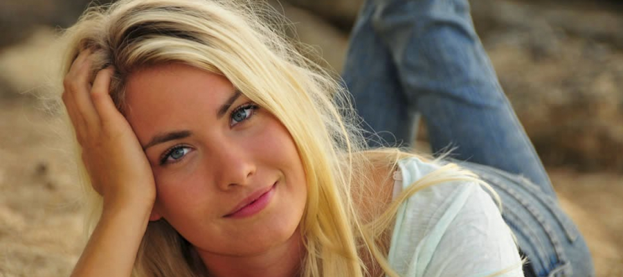 Typical-Swedish-Woman-900x400