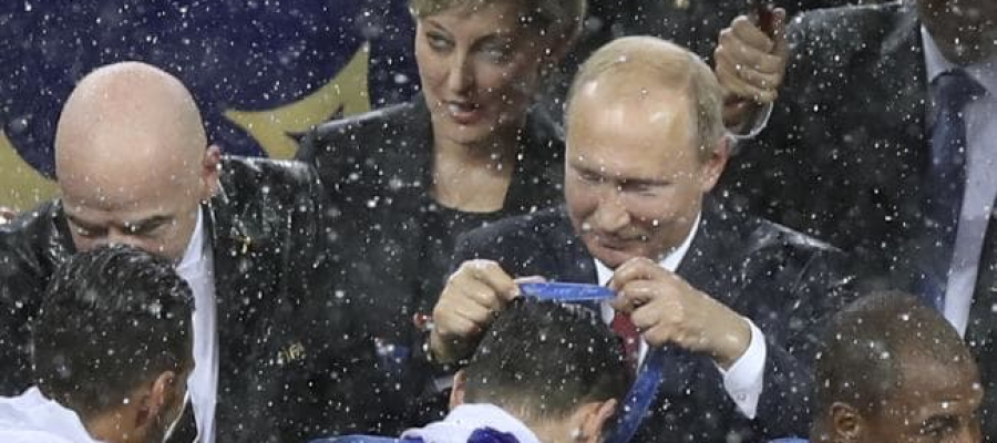 b3a3c84de7178a9538f3e896ecf040eb-900x400