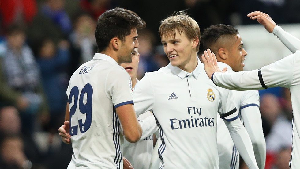 09D91ACA-487D-4B45-A4E5-E58DD78EDCD4