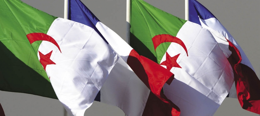 7066756-10816910-890x400