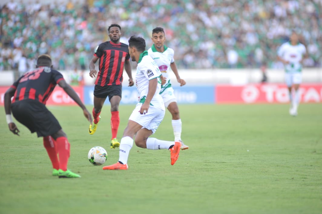 DEBAAFC8-33BC-472A-AC83-9AB452D53E3F