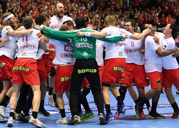 0DBE677E-2E32-488C-83AA-425EED23833E