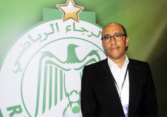 41864452_2000645479992705_3319162408659845120_n-571x400