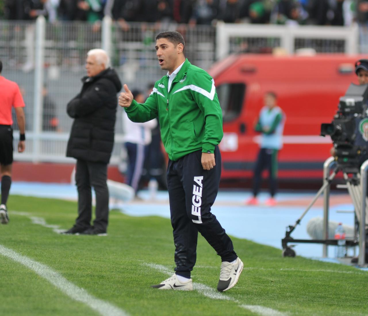 5417748B-338B-4B38-8DFB-FABD4CBA5E0B