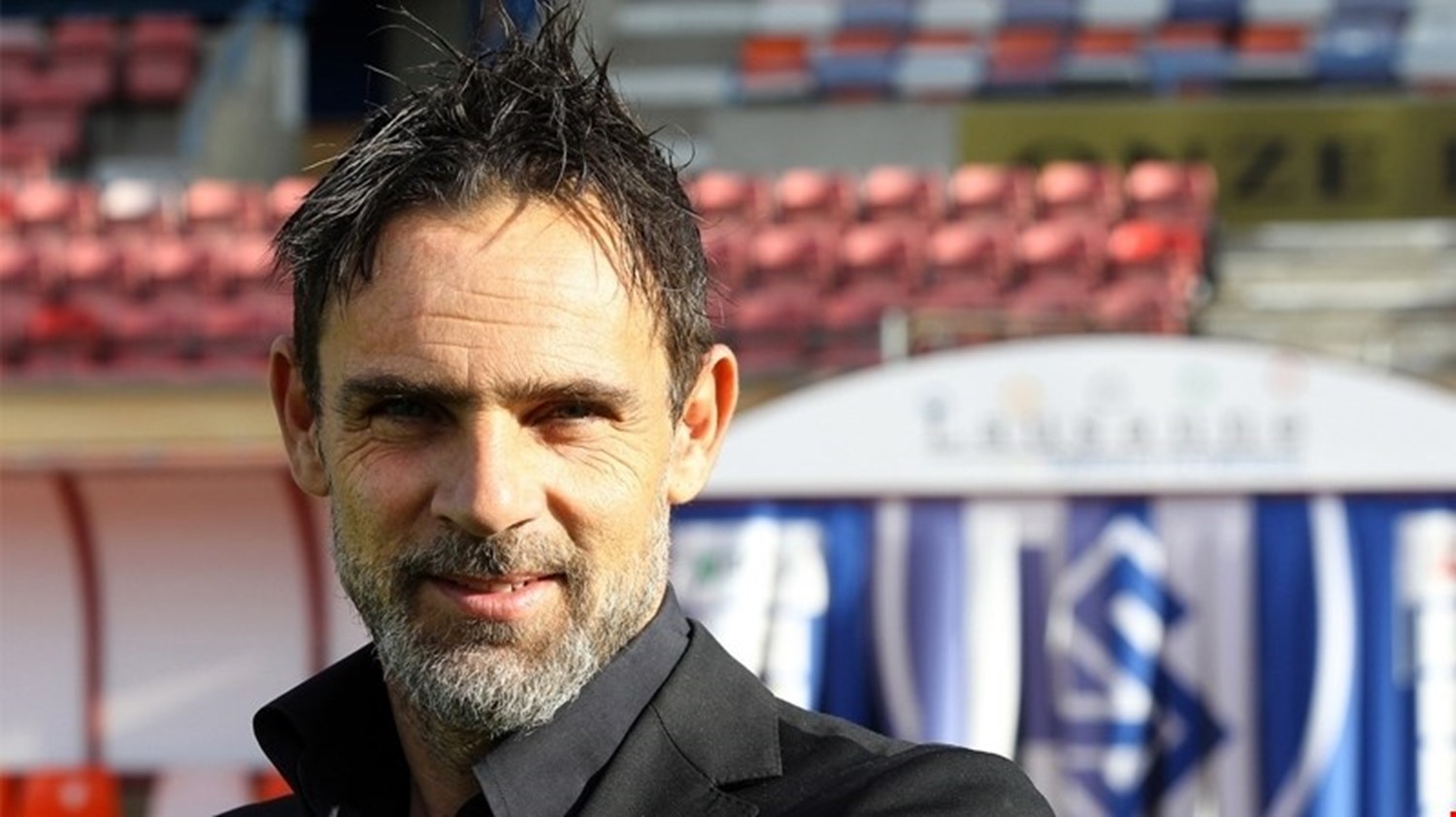 9732F4B0-5D63-4E1F-B09D-17265331977E