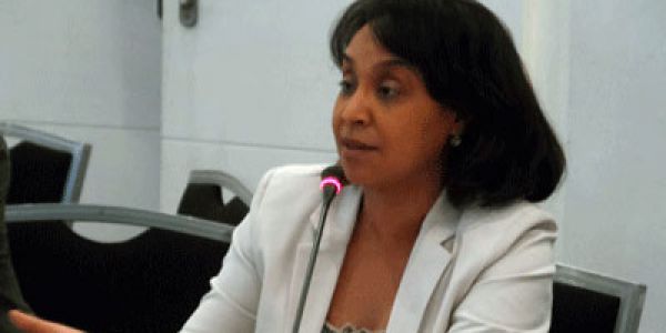 Mounia-Boucette-Madaef-600x300-c