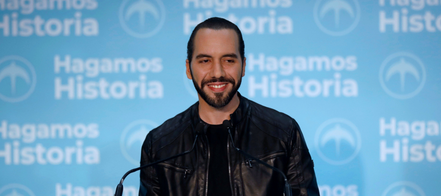 2019-02-04T040617Z_1208053036_RC1E4356F3D0_RTRMADP_3_ELSALVADOR-ELECTION-900x400