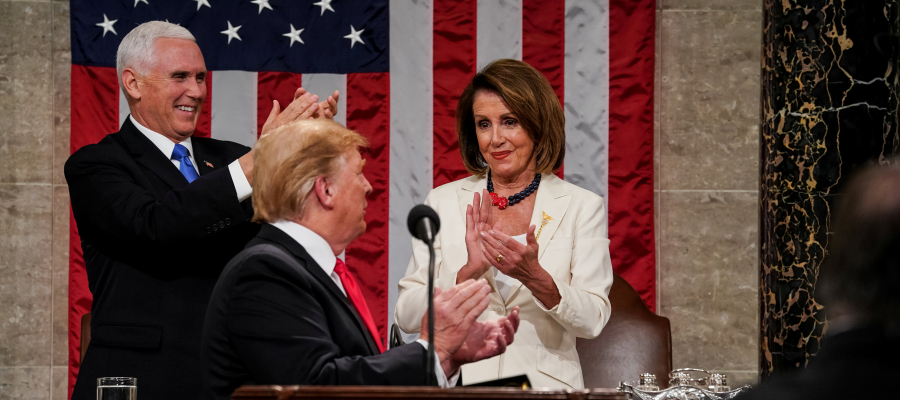 2019-02-06T041427Z_791742892_RC1CB619AD30_RTRMADP_3_USA-TRUMP-900x400