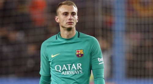 4CC61923-324E-4178-B244-B750CB12FC78