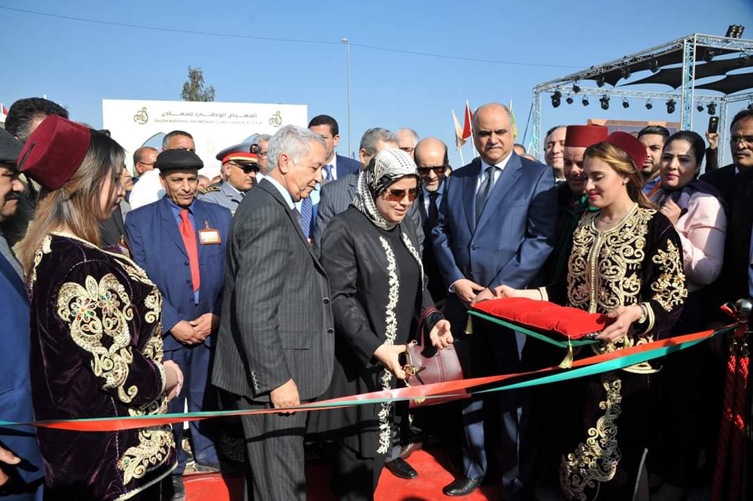 1F5F5E7D-83FD-4424-8CED-F8E02D4A65C3