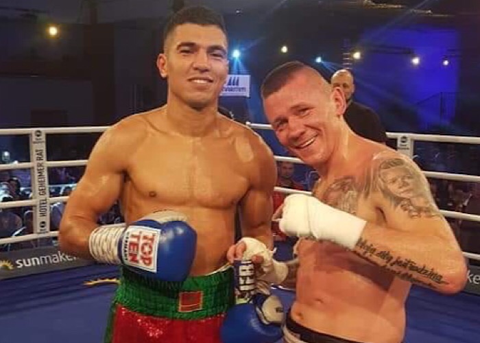 CB9B2757-F48F-4E87-AEBD-B2BF5FFF011D