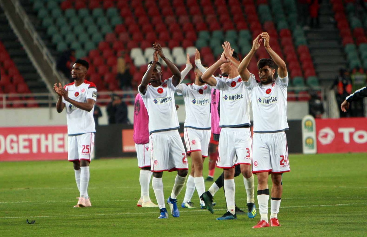 5D38046B-0735-4CFE-953A-38B4276013DC