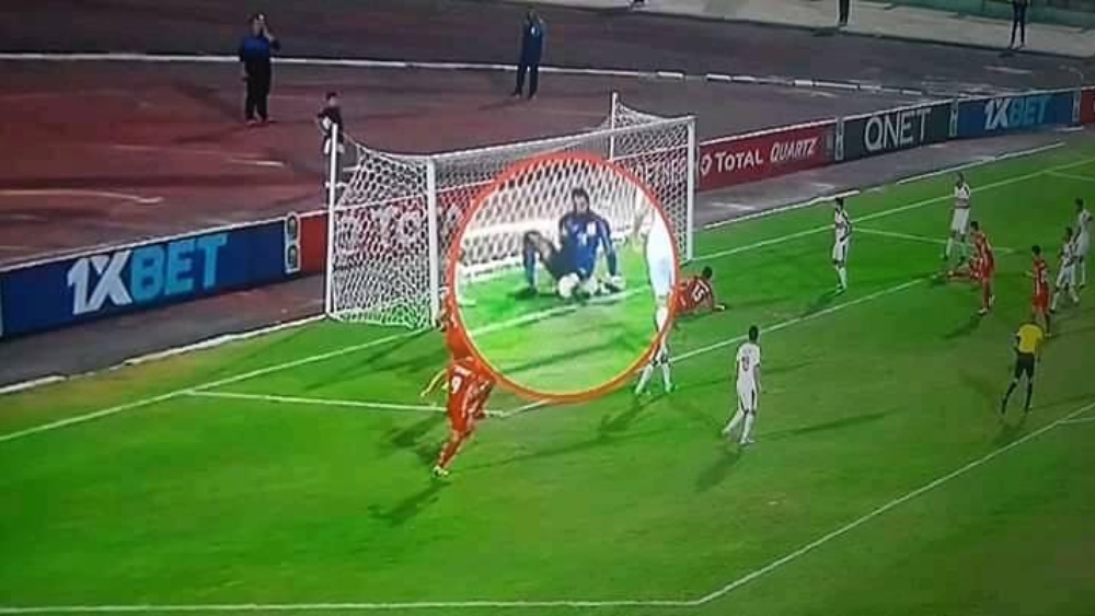 E3D3A250-E0E8-4F78-9B0C-8343D75D4796