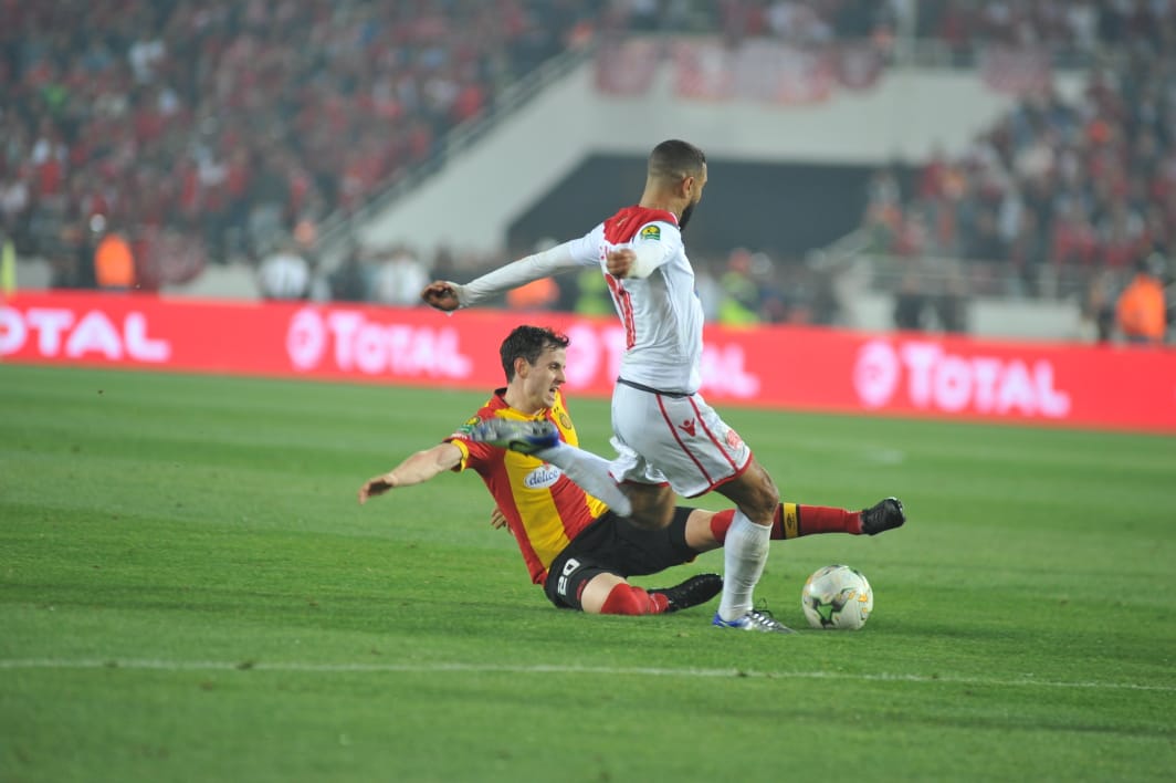 0E7C5CE9-7AB2-45FA-8688-7957E69F92A9