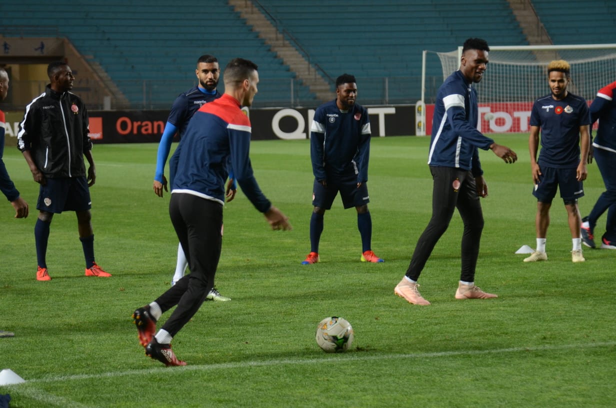 63E88A64-4E18-4DDC-BF81-B65B0B7737AD