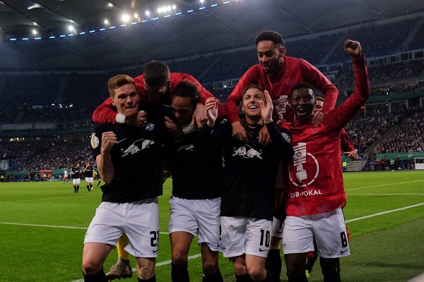 FBL-GER-CUP-HAMBURG-LEIPZIG