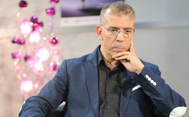 653BC1B1-C989-413D-A2DA-9D7C40FA7C7E