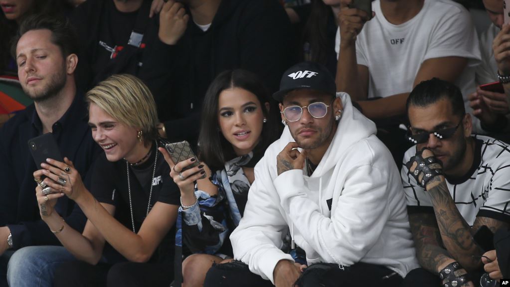 C02B9518-CD1F-48C5-8235-DBBFBBE5898B