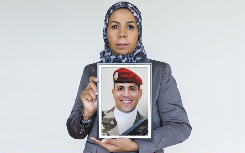 Latifa-Ibn-Ziaten-recoit-le-prix-de-la-Fondation-Chirac