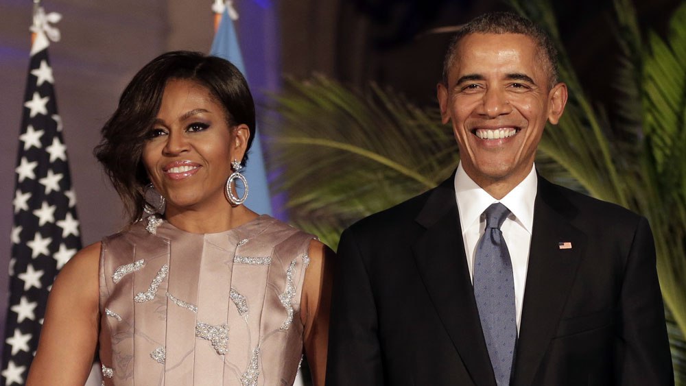 michelle-et-barack-obama-deviennent-producteurs-de-contenus-pour-netflix-une