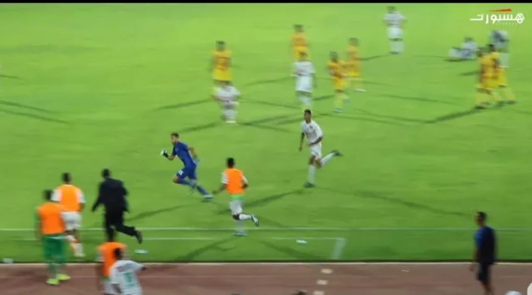 5EA69359-58D2-4BC3-B6EE-89BB247E90FA