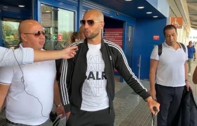 7B584101-DAB9-4ABE-A208-D89E1BB2DF5E