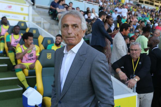 A0CB3636-055C-4908-886D-387876809952