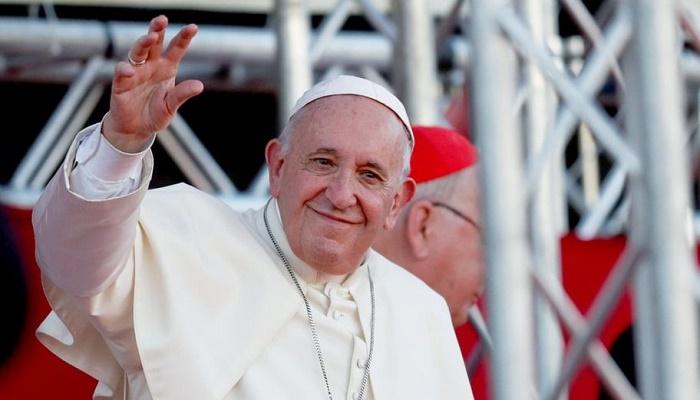 145-111321-noble-acts-made-pope-francis-popular_700x400
