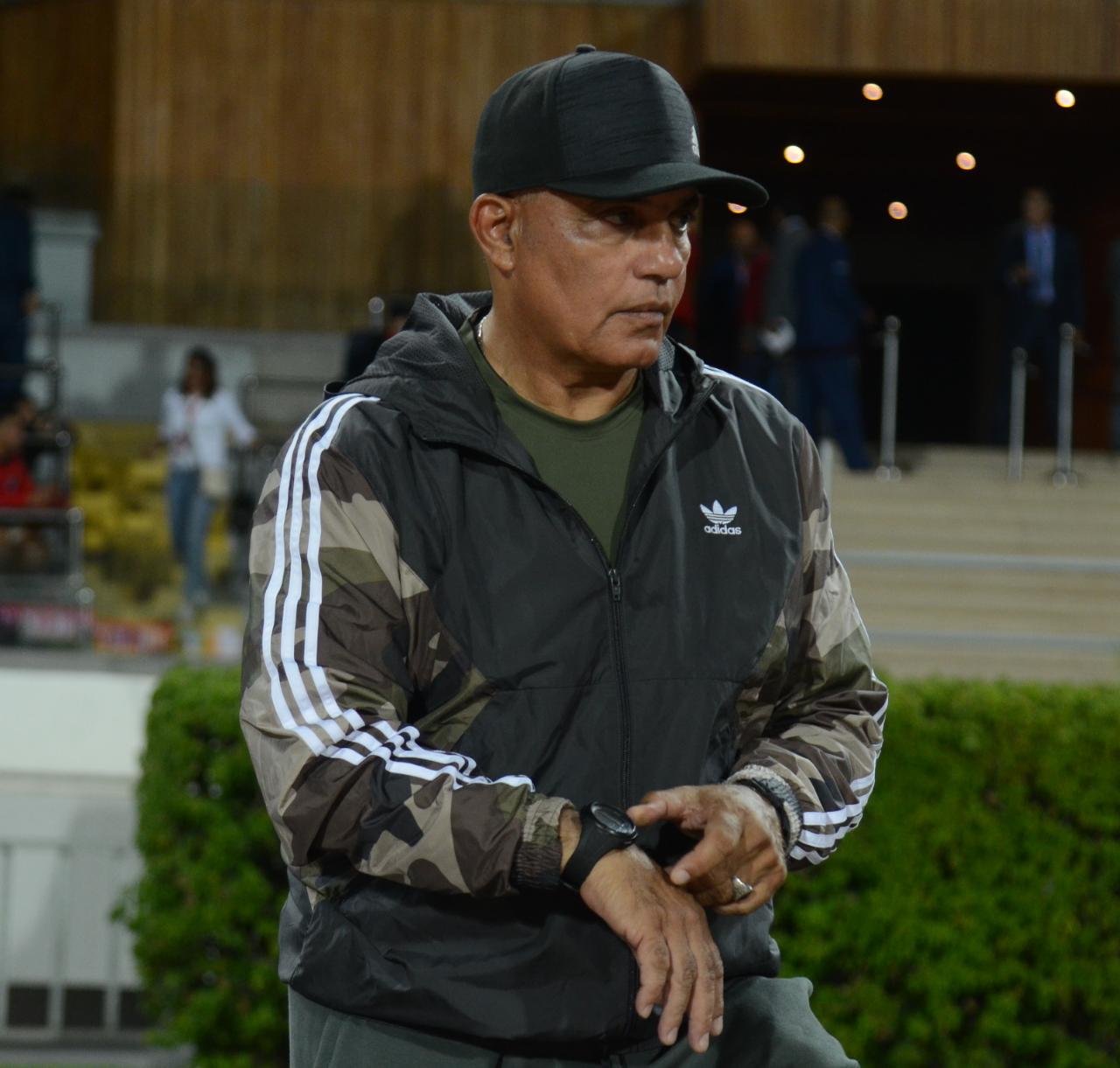 94DA6B00-0B6C-4A9C-A986-1A51B7E69C8A