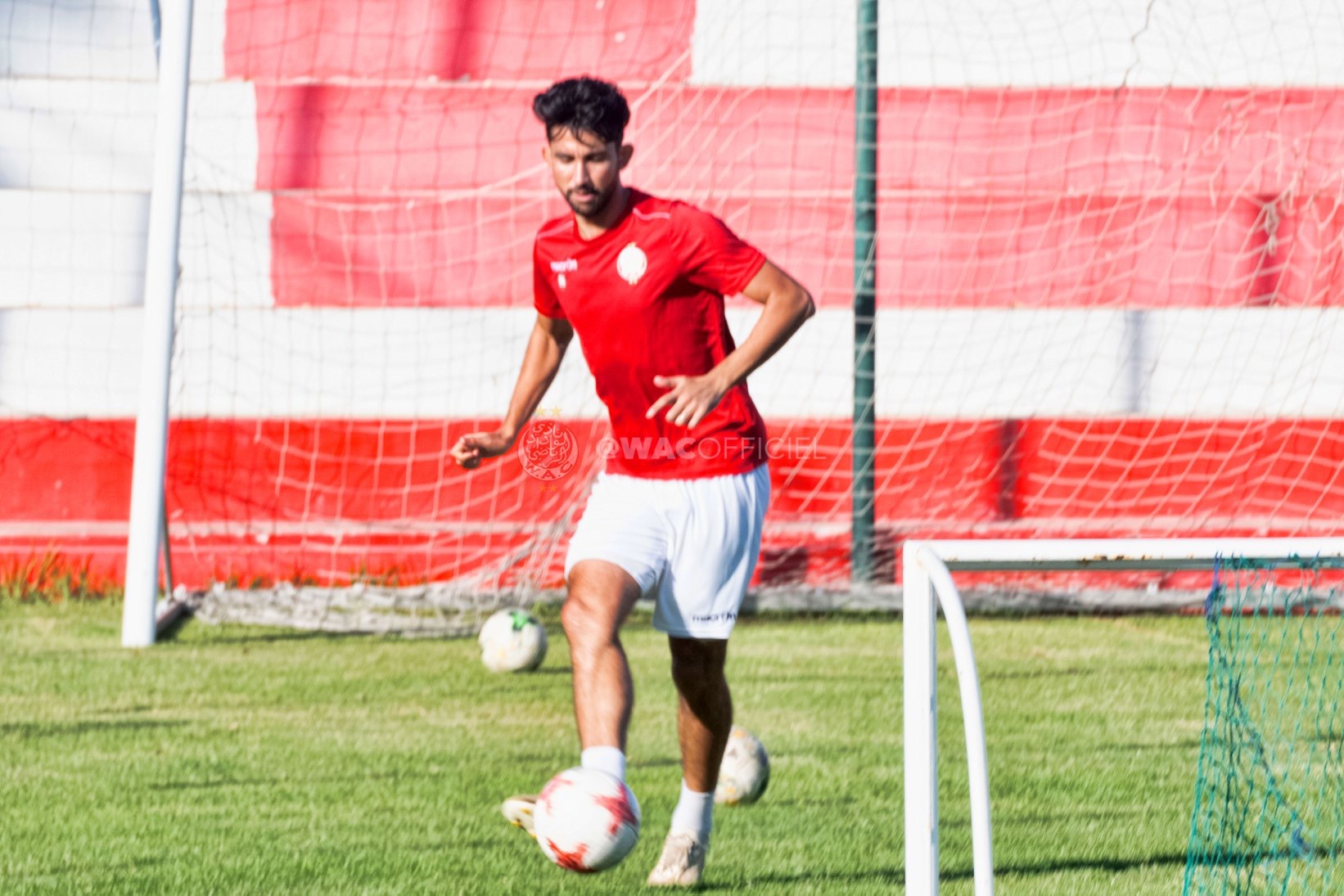 F0AB8399-E3C0-47EC-86E3-ACFADB5F9385