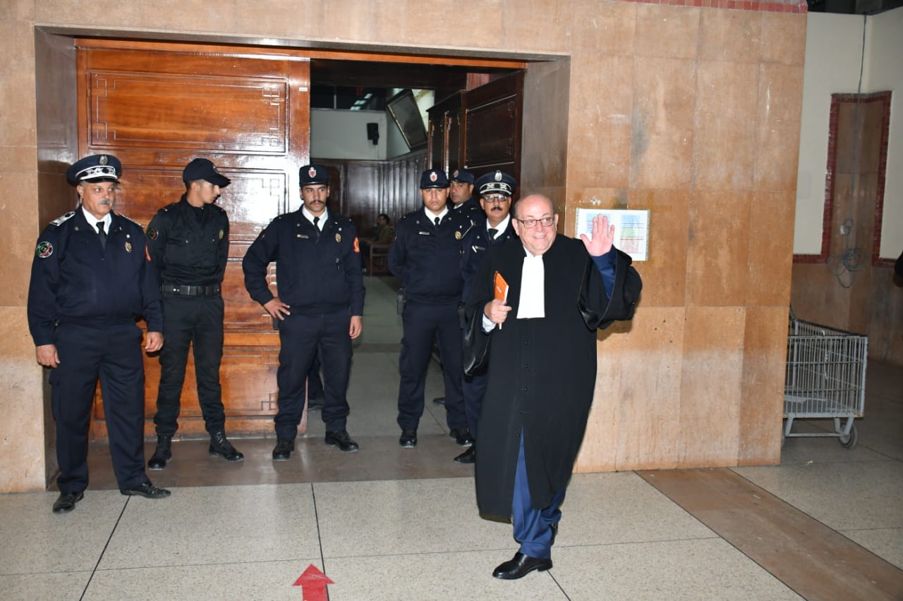 028D9E5C-5155-4AFE-AC23-0050BA60FE77