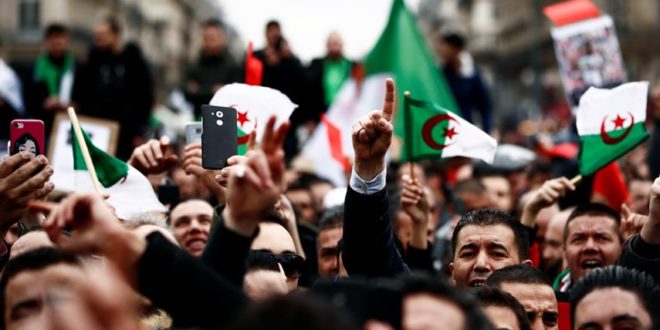 155170327426480100-660x330