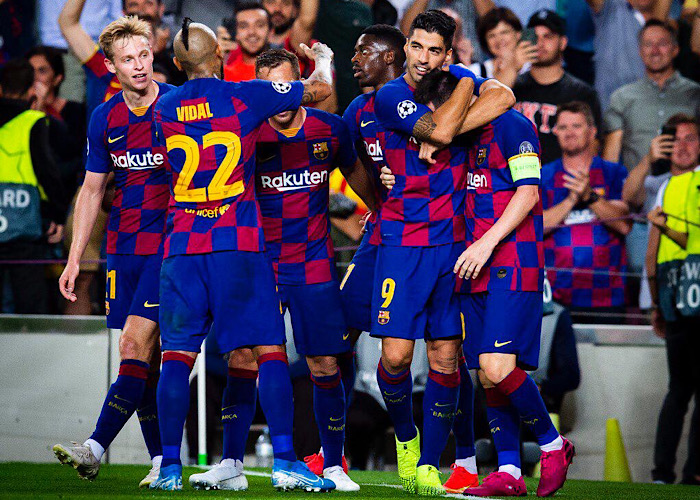 3F91F82E-A48E-4067-95AA-D110D70108AA