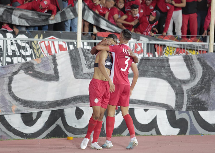 929C6EBC-8CFD-4B6E-8227-466DB00FA81A