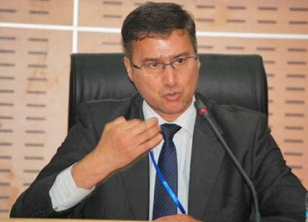 C035CC29-72D7-4F89-816F-BA950074669F