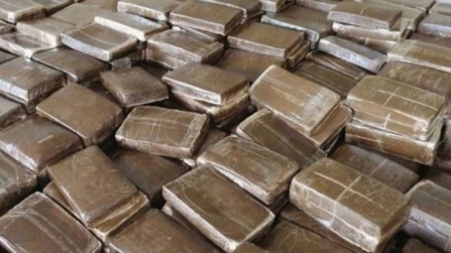 5c18d075add161.15102787_oinlfmpekgqhj